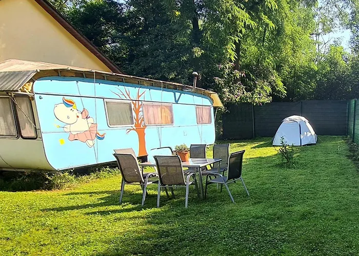 صورة Quiet Caravan In Nature On Mur Cycle Path فيلدكيرتشين باي غراتس